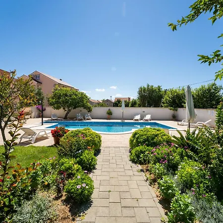 Bonex-1 By Interhome * Privlaka