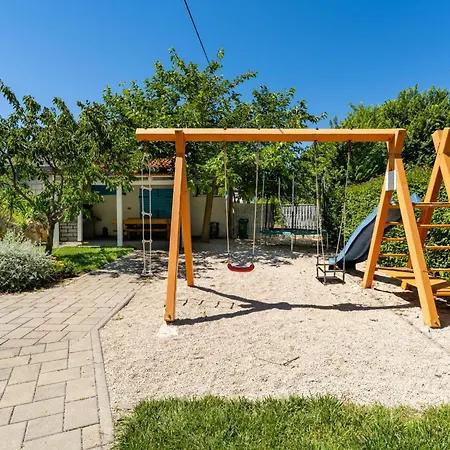 Bonex-1 By Interhome Apartament